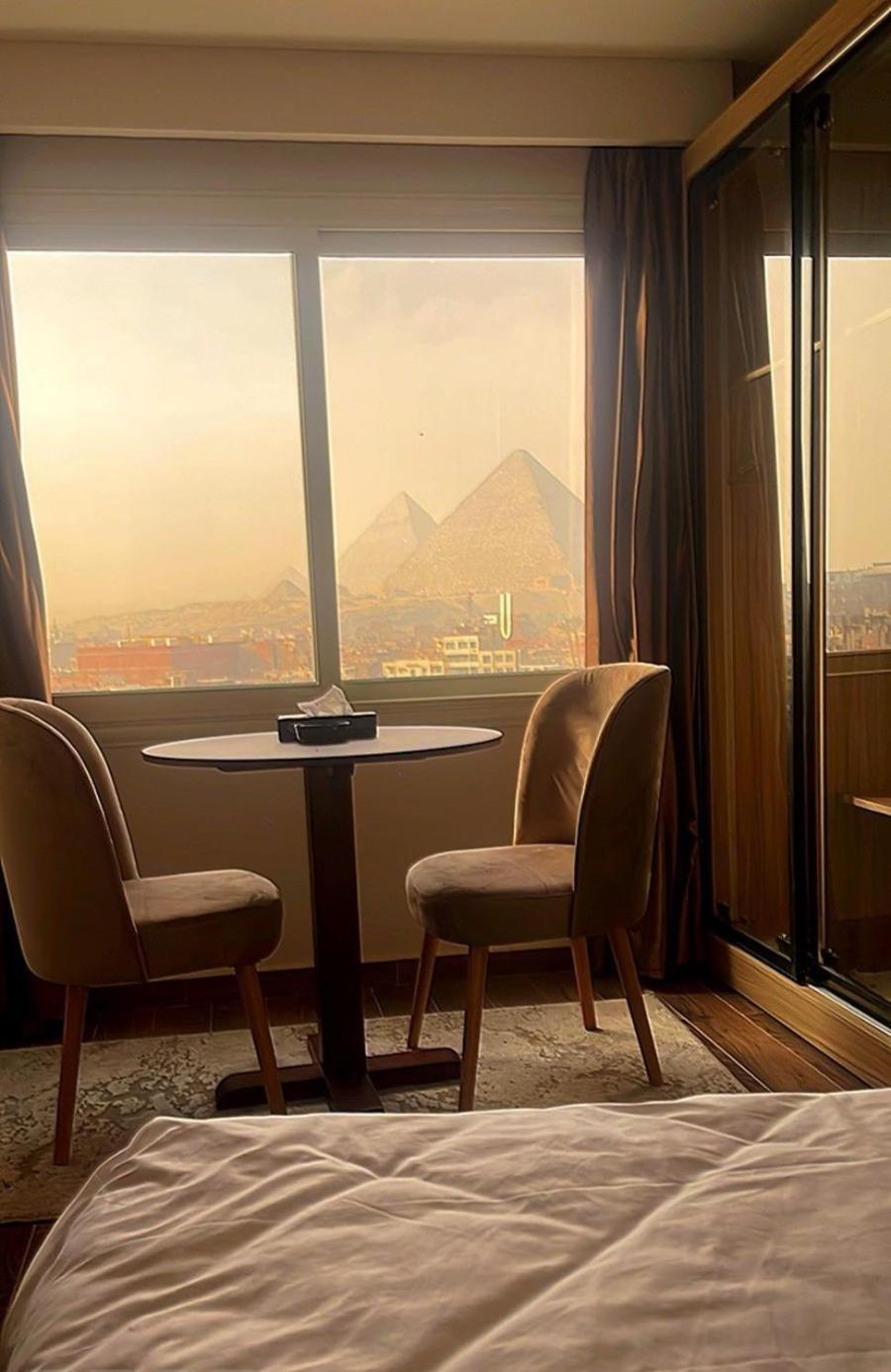 Rotana Pyramids View Hostel Nazlet el-Sîsi Buitenkant foto