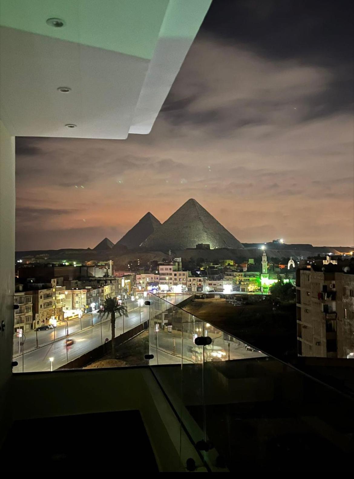 Rotana Pyramids View Hostel Nazlet el-Sîsi Buitenkant foto