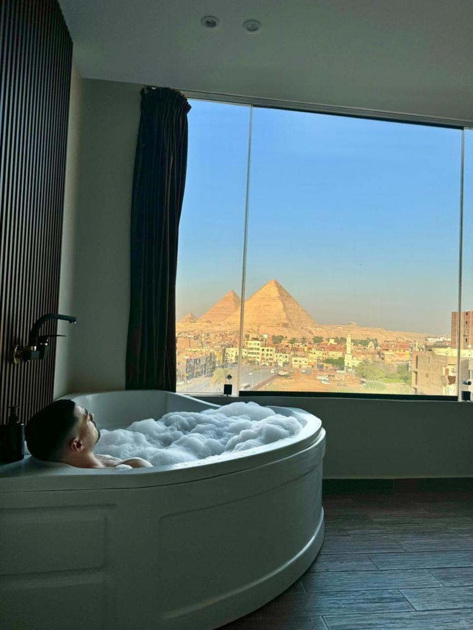 Rotana Pyramids View Hostel Nazlet el-Sîsi Buitenkant foto